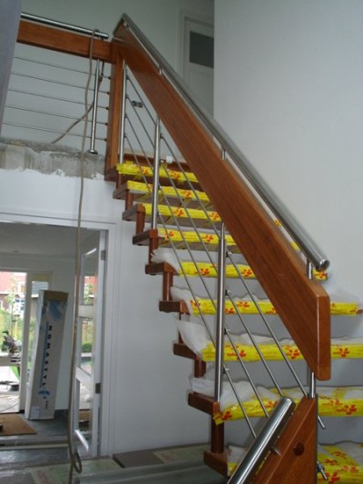 Voorbeeld houten trappen